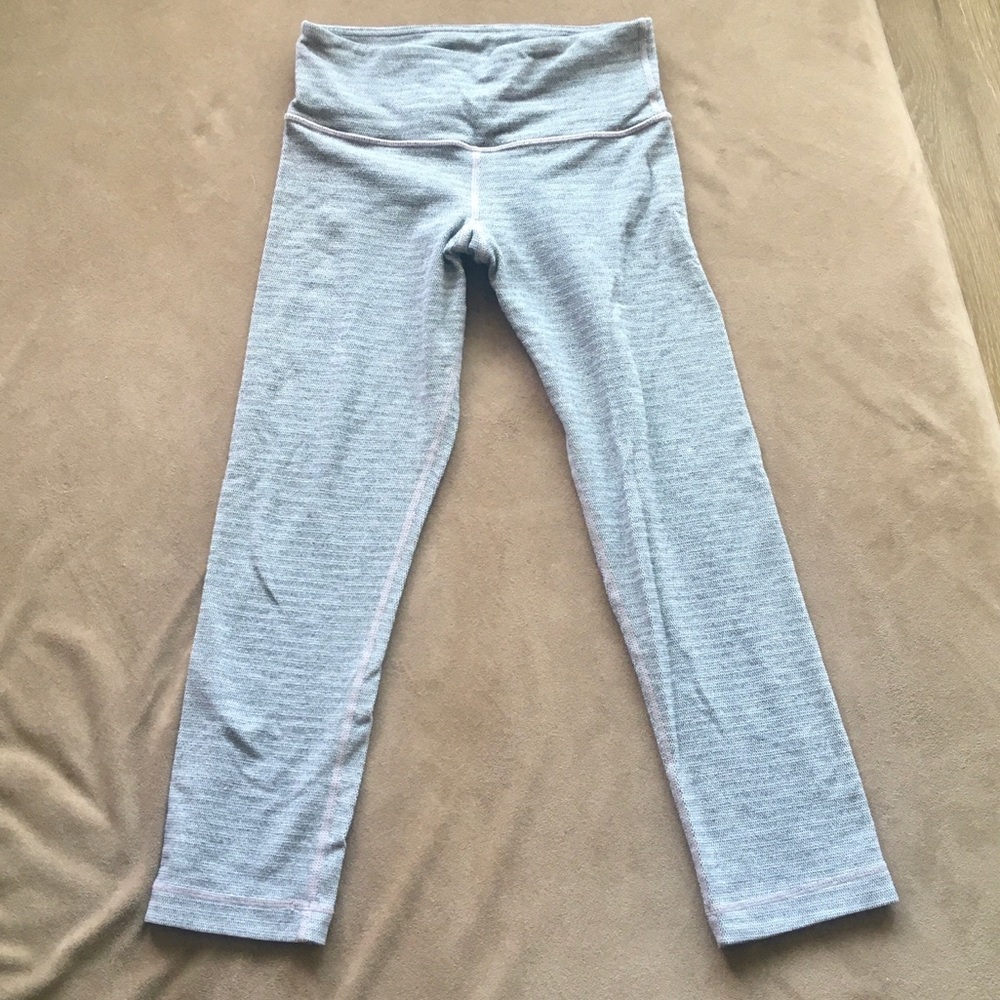 Lululemon Cropped wunder under leggings